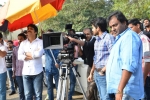 nagarjuna-switchon-camera-for-akhil-debut-movie