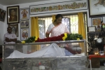 sangeetha-pay-tribute-to-bapu-photos