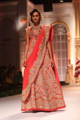 indian-bridal-fashion-week-2013-photogallery-23