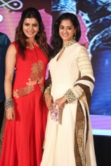 samantha-and-nanditha-at-lovers-movie-audio-launch-function