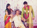 Manoj-With-His-Parents-at-Pelli-koduku-function-Photos.jpg