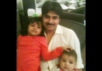 pawan-kalyan-with-his-daughters