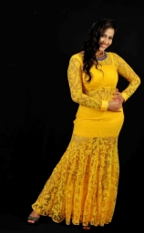 actress-sanjana-singh-photos-in-yellow