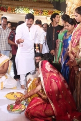 rajendra-prasad-at-sivaji-raja-daughter-marriage-photos