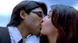 arjun-kajal-kiss-scene