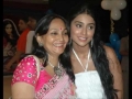 Shriya-with-her-mother