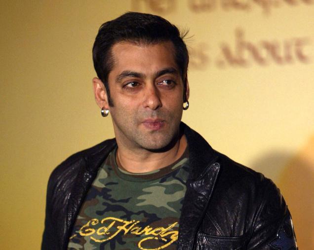 Salman-Banned-By-Photographers