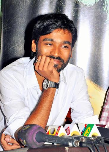 Dhanush-Not-Sell-VIP-Rights