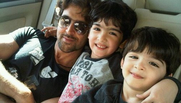 Hrithik-Roshan-with-his-Sons