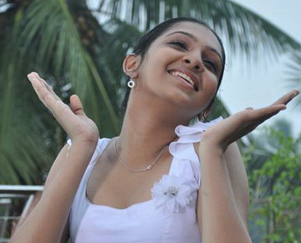 actress lakshmi menon