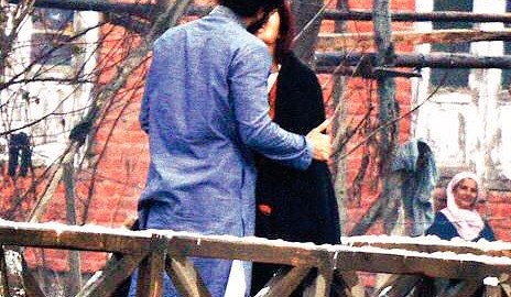 Aditya Kapoor and Katrina Kiss Scene in Fitoor