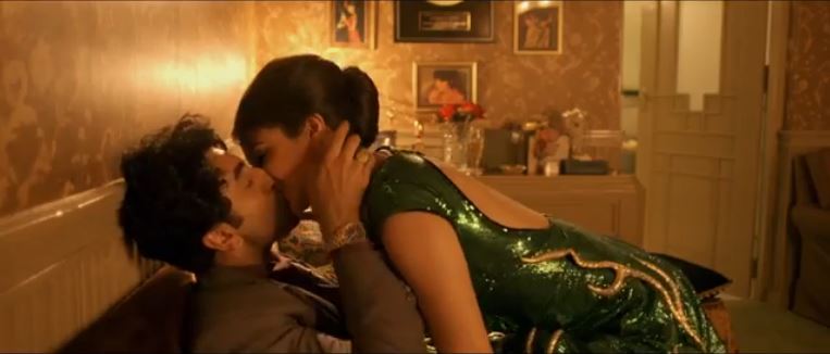 Anushka and Ranbir Kiss in Bombay Velvet