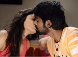 GV Prakash Kumar and Manisha Yadav Kiss Scene in Trisha Illana Nayanathara