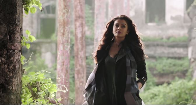 Aishwarya Rai Still From Bandeyaa Song Teaser
