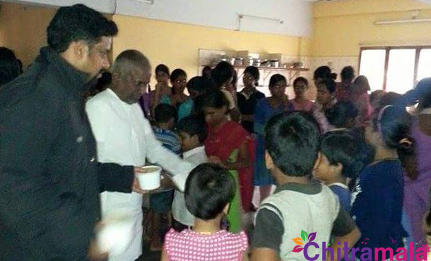 Ilayaraja distributes food to blind children