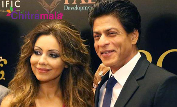 SRK Wife Gauri Khan