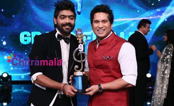Indian Idol 9 Winner