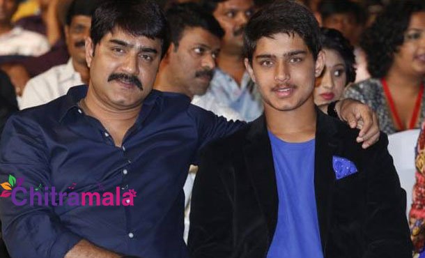 Srikanth and his son Roshan gets International licenses