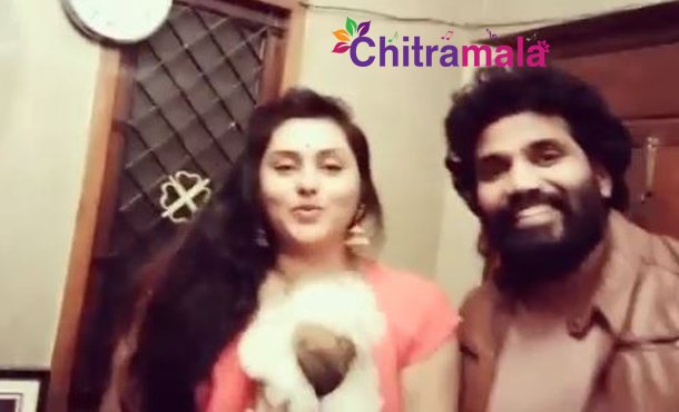 Namitha Actress Hot New Bf Videos - It's official! Ace actress Namitha to marry her boyfriend on Nov 24th