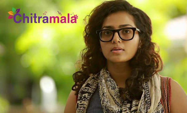 Heroine Parvathy Met With Accident