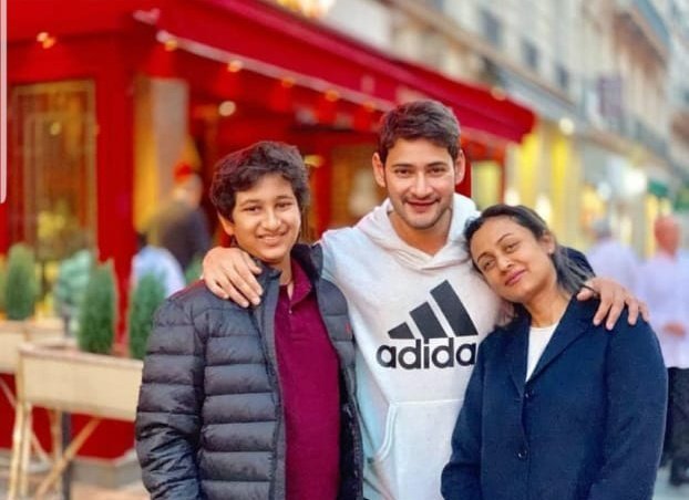 Mahesh Babu Family Paris