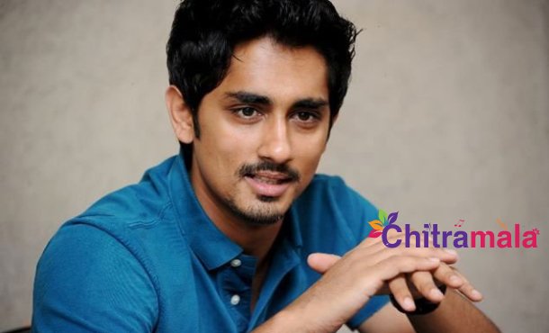 Siddharth Angry on Yellow Journalism